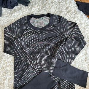 Lulu swiftly tech long sleeve black and multicolor size 2